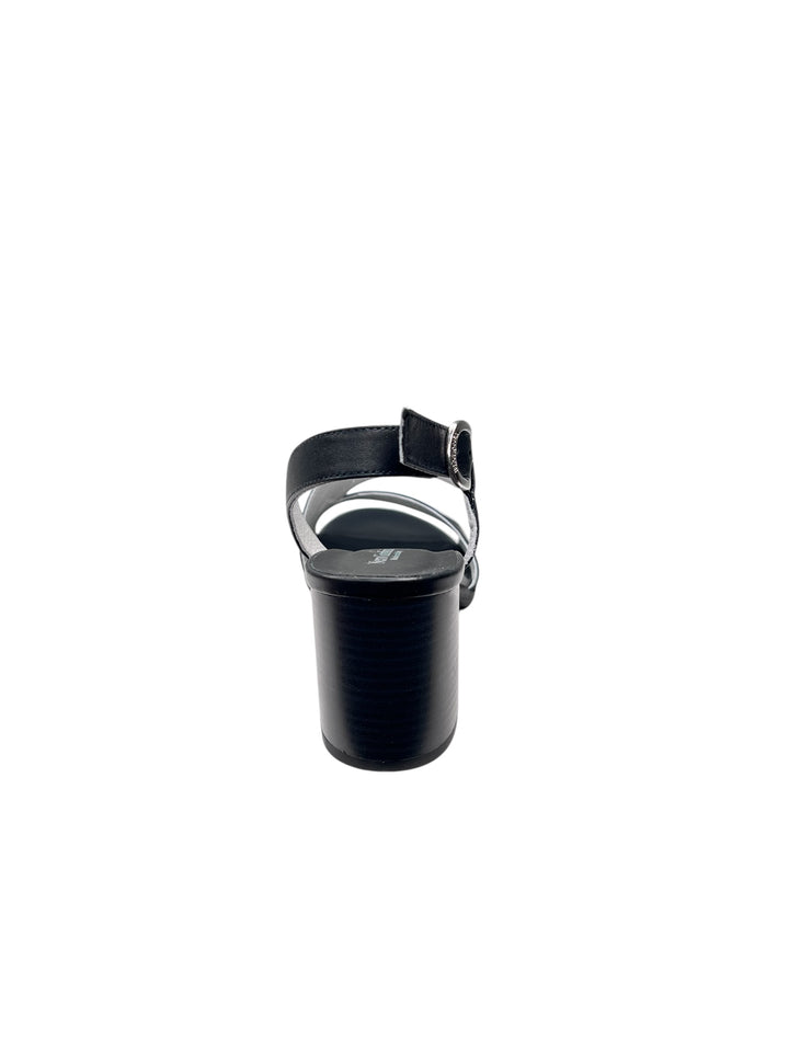 sandalo donna in pelle nera