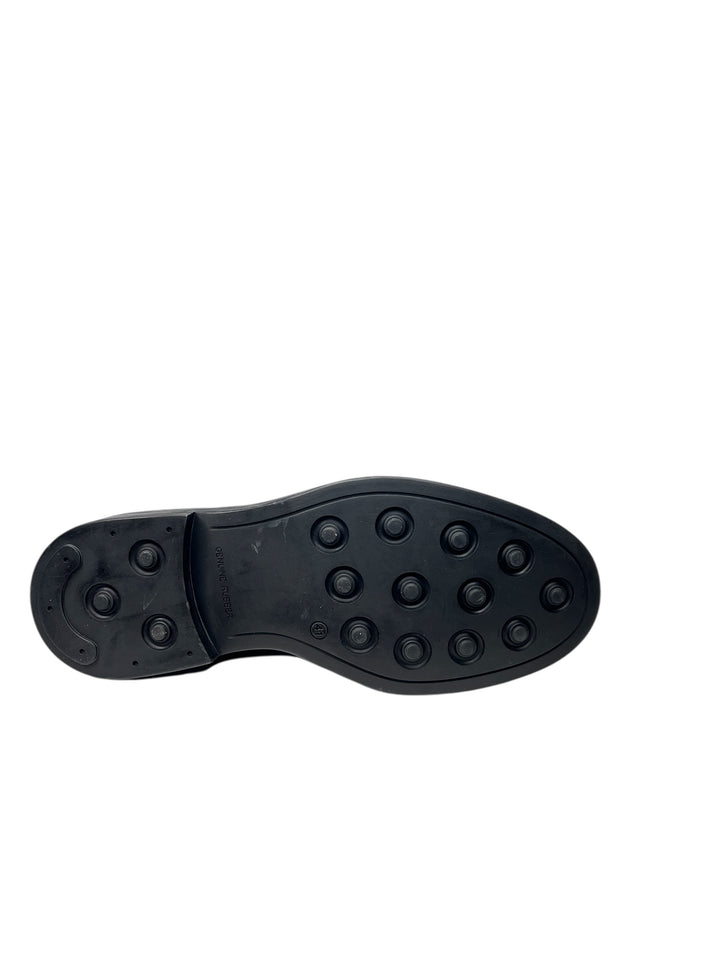 stringata uomo nero