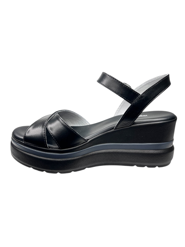 sandalo donna in pelle nera