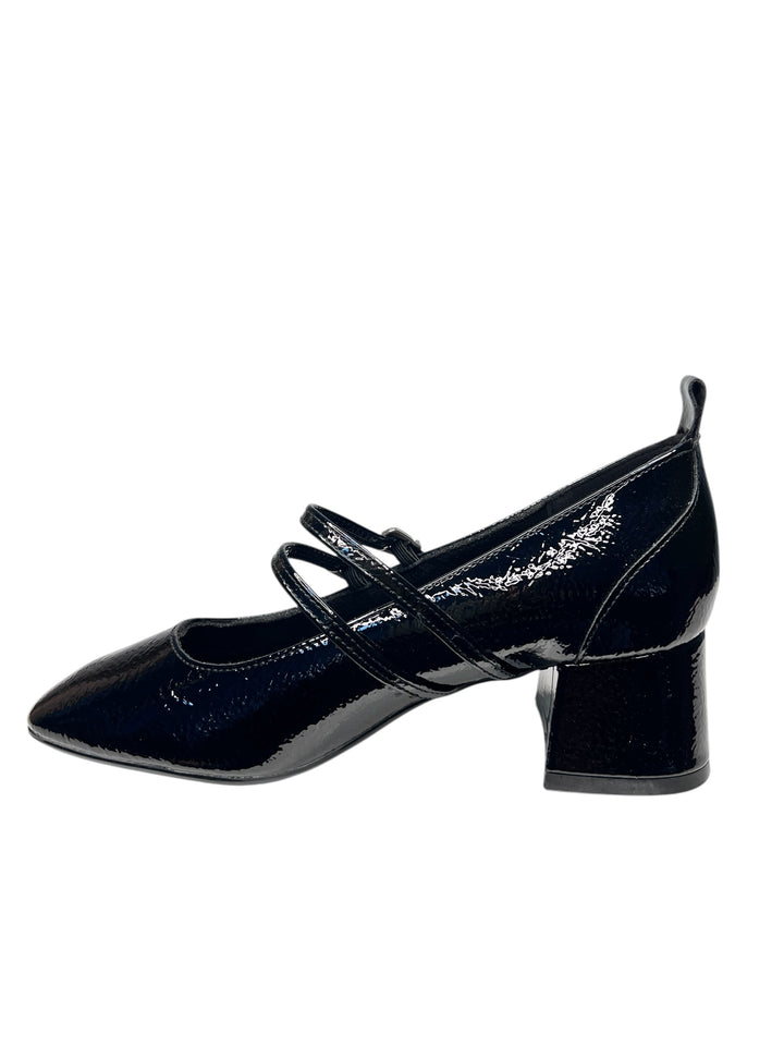 mary jane donna nera