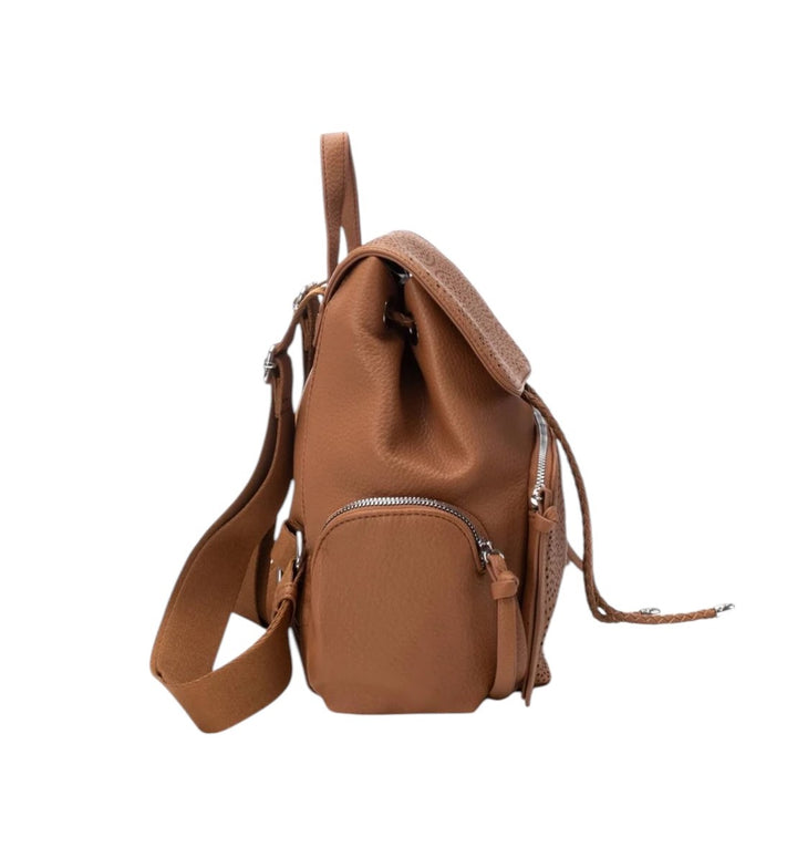 184395CAMEL_2_P