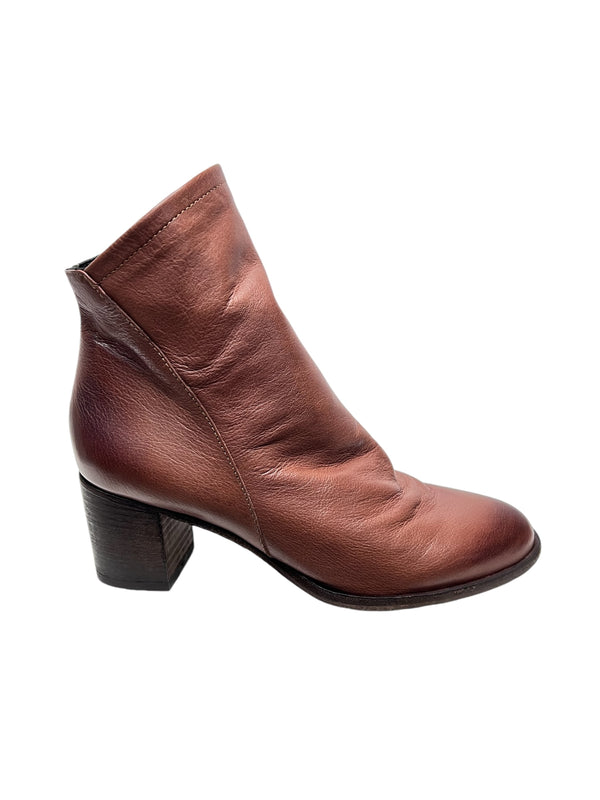 5516COGNAC_A25