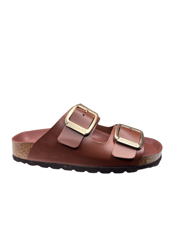 CB3272MARRONE